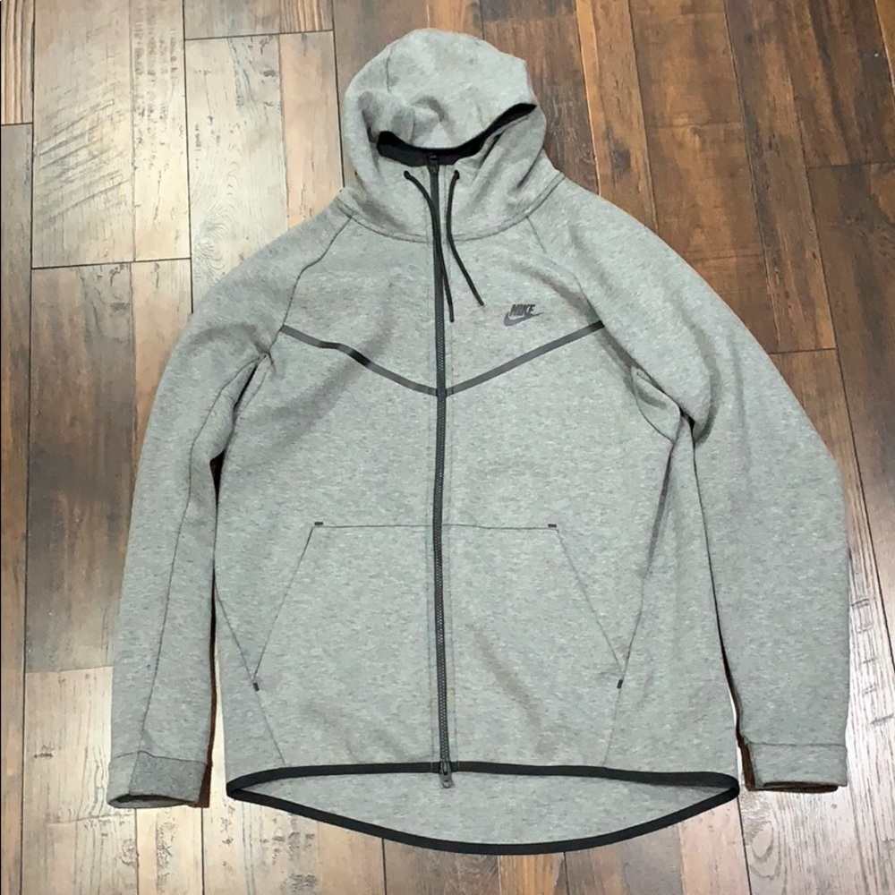 Nike Men’s Tech Fleece Windrunner Hoodie